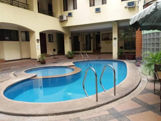 Hotel 722 Metropolis Tower Bantud Hacienda Exterior foto